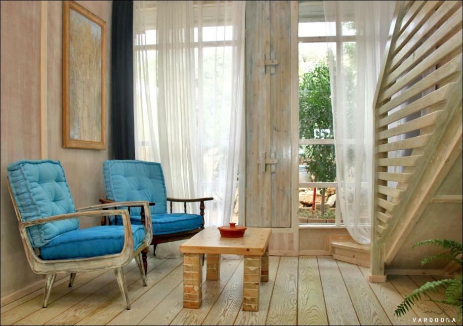 Apartment Vitals On The Mountain In Katzir